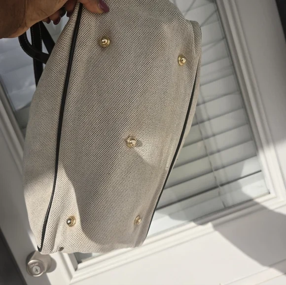 Dooney & Bourke Black Cream Tote Bag Gold Buckle Large 12x13 Inches - Picture 11 of 15